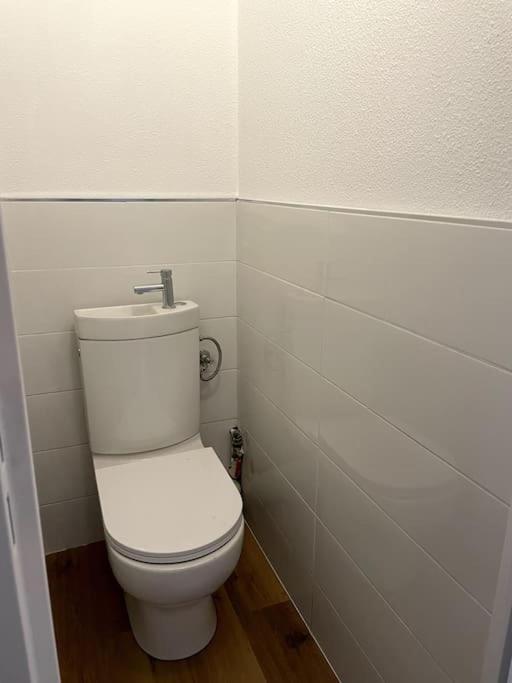 Appartement Classe 3 Etoiles Tres Bien Situe サン・ラリー・スラン エクステリア 写真